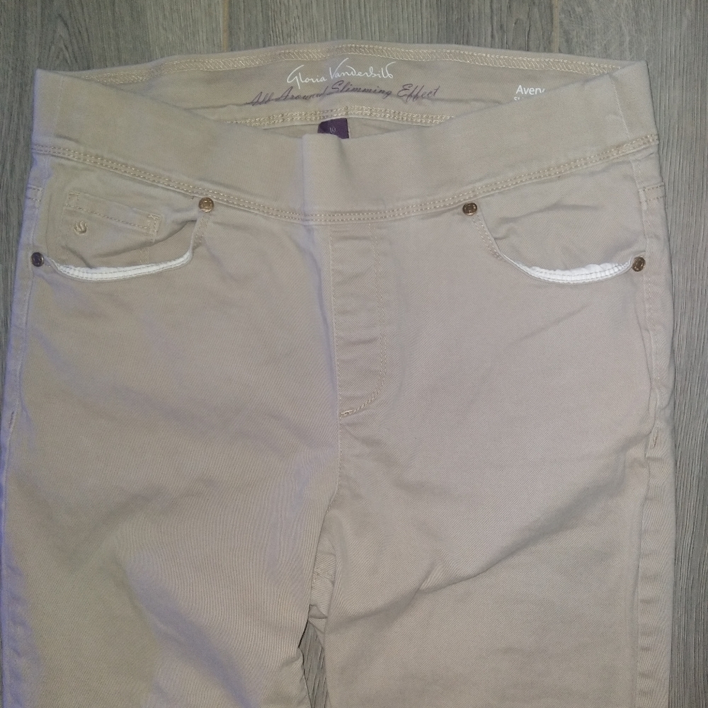 👖~Gloria Vanderbilt~Size 10~Khacki~Jegging~👖